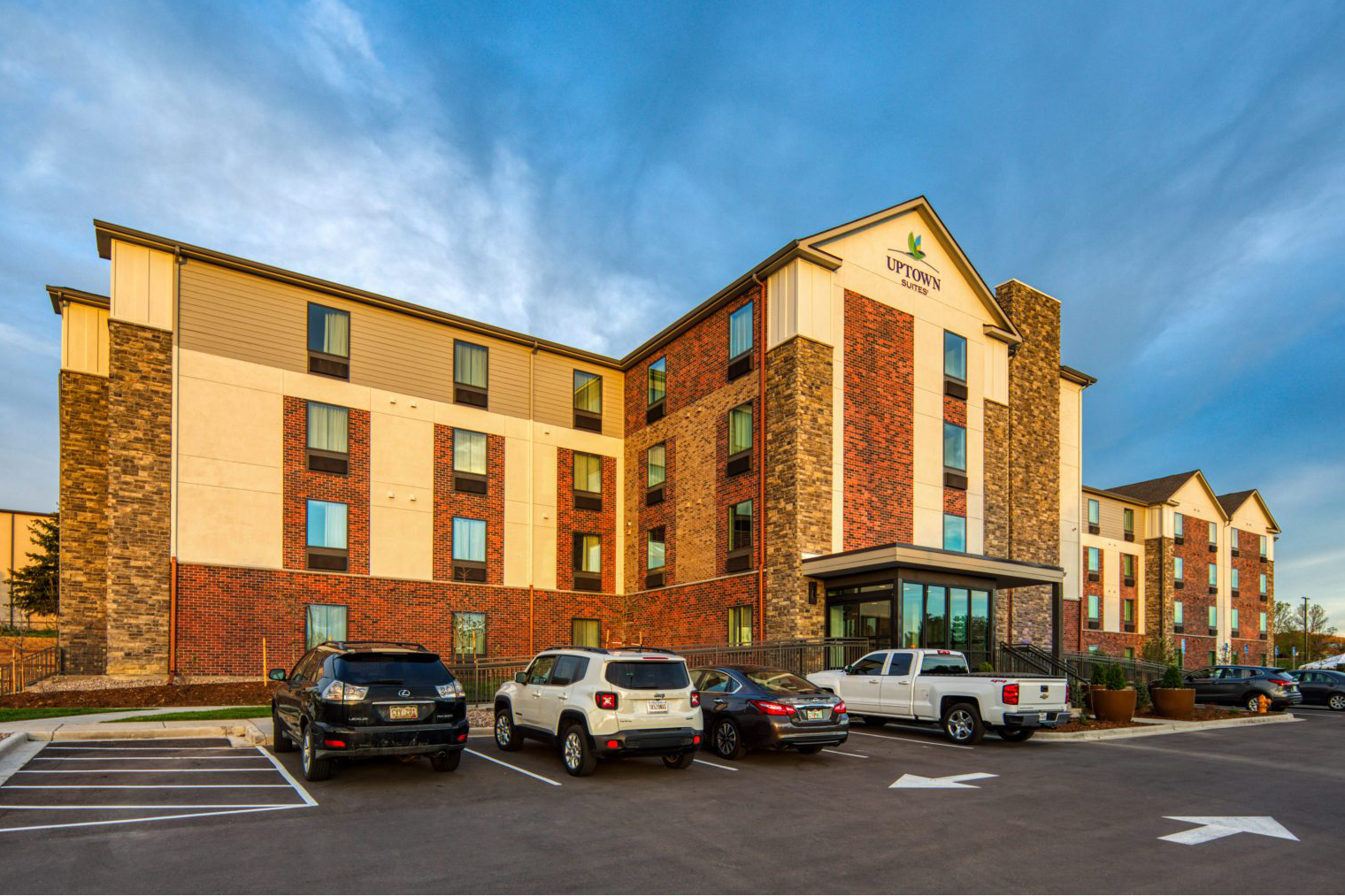 Uptown Suites Hotel - Centennial